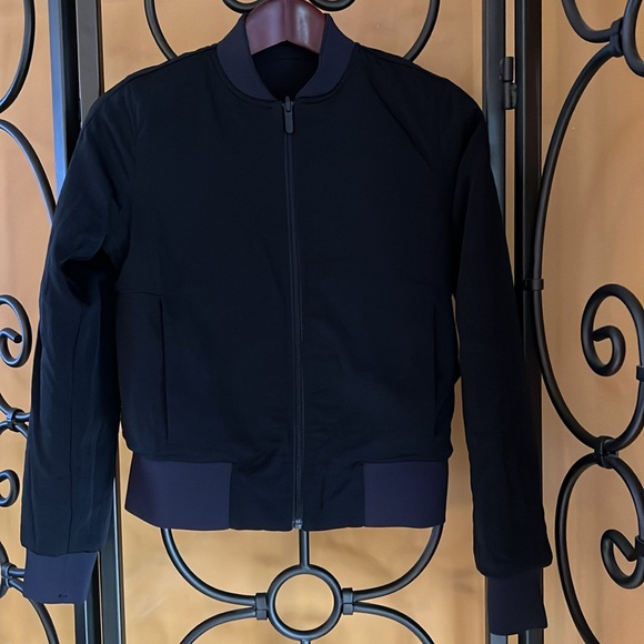 LULULEMON Serene Traveler Reversible Bomber - Picture 6 of 16